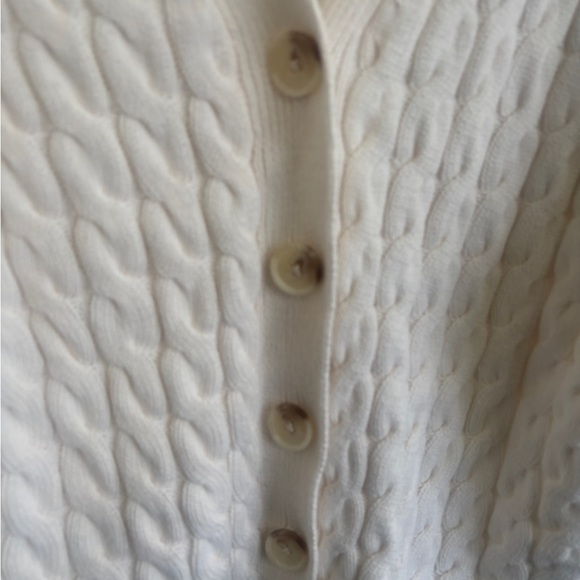 Like new size L Old Navy Women's Cream Slouchy Cable-Knit Button Front Cardigan - Picture 4 of 10